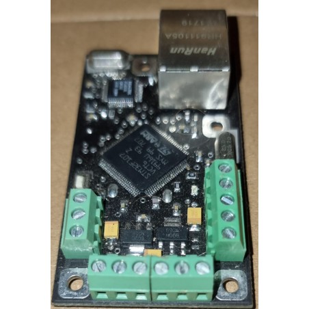 Miniature 4 Channel ARTNET Controller for Wearables